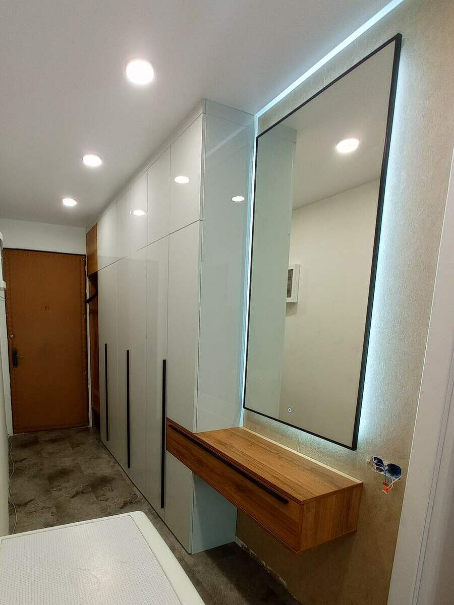 <span style="font-weight: bold;">Прихожие</span>